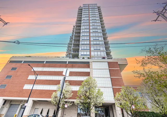 Photo 1 of Condo for sale at 1600 S Prairie Ave #1006, Chicago, IL 60616 | MLS# 12717793 | Listing updated on 2026-09-23