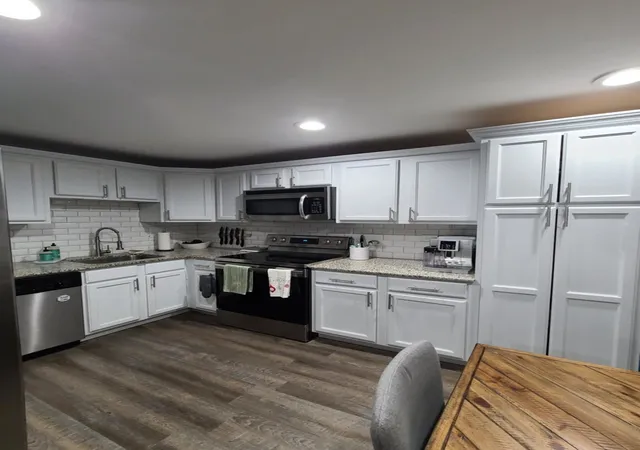 Listing Photo 4 - Condo for sale in building located at 8636 Grand Ave, River Grove, IL 60171 - Unit #2A