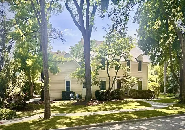 Photo 1 of Single family home for sale at 2307 Catherine St, Northbrook, IL 60062 | MLS# 12717893 | Listing updated on 2026-08-28