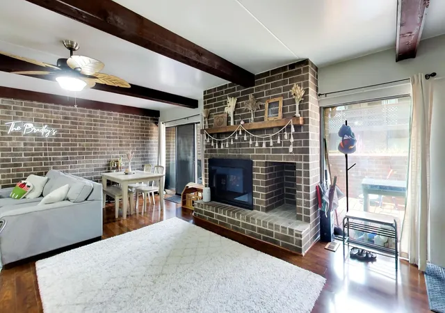Photo 4 of Townhouse for sale at 1312 Kenneth Cir, Elgin, IL 60120 | MLS# 12717897 | Listing updated on 2026-09-15
