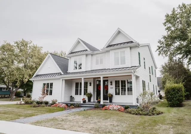 2nd image of 824 W Dorchester St, Palatine, IL 60067 | MLS# 12717898