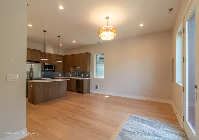5th image of 6852 S Langley Ave, Chicago, IL 60637 | MLS# 12717920