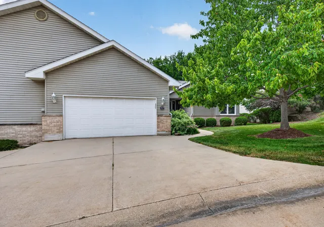 34th image of 2519 Reynolds Manor Dr #2519, Ottawa, IL 61350 | MLS# 12717931