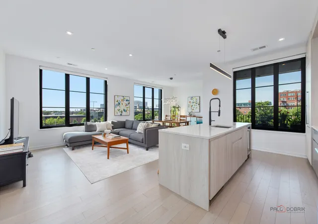 4th image of 1400 W Monroe St #5B, Chicago, IL 60607 | MLS# 12717934