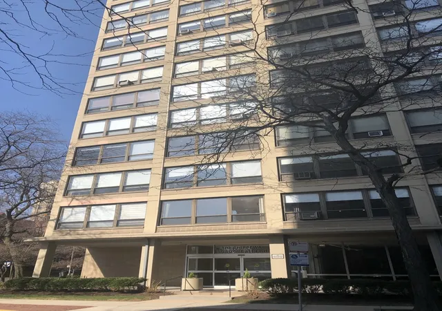 Townhouse for sale at 5050 S E End Ave #2A, Chicago, IL 60615 | MLS# 12717952