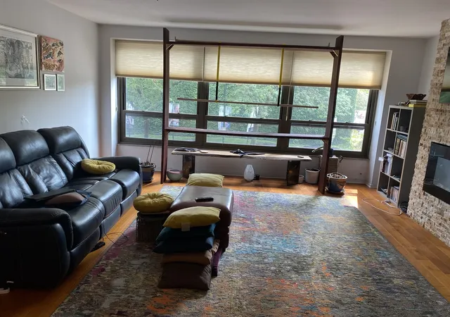 Photo 2 of Townhouse for sale at 5050 S E End Ave #2A, Chicago, IL 60615 | MLS# 12717952 | Listing updated on 2026-09-15