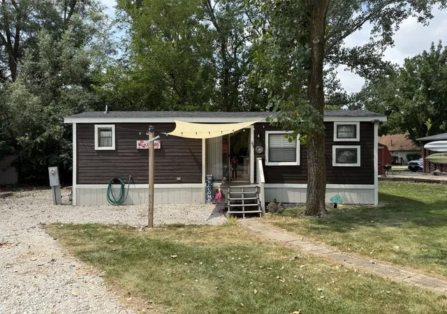 1st image of 135 Little Musky Cir, Wilmington, IL 60481 | MLS# 12717982