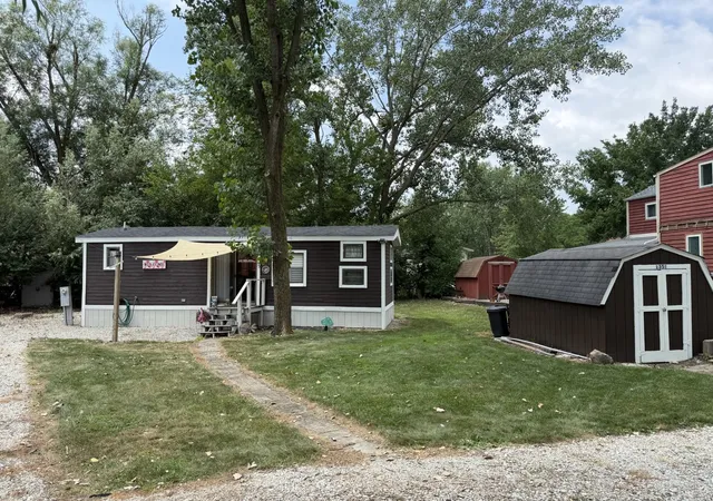 3rd image of 135 Little Musky Cir, Wilmington, IL 60481 | MLS# 12717982