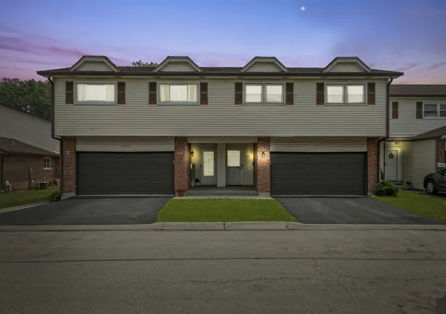 2nd image of 16323 Oxford Dr, Tinley Park, IL 60477 | MLS# 12717992