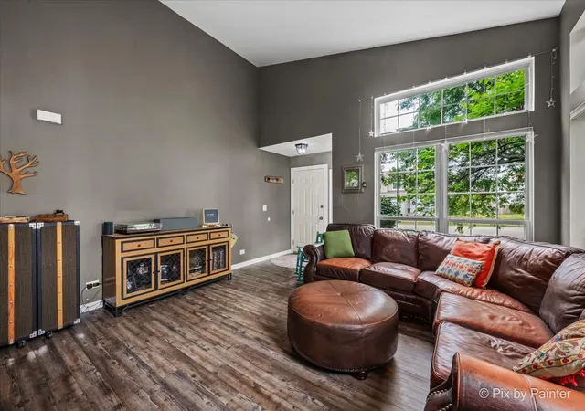 Photo 4 of Single family home for sale at 1259 S Elder Ln, Waukegan, IL 60085 | MLS# 12718037 | Listing updated on 2026-09-17