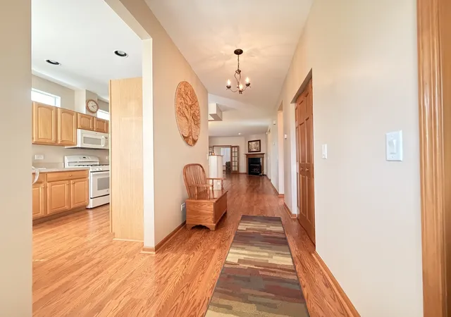 Photo 2 of Single family home for sale at 2 Suffolk Way, Grayslake, IL 60030 | MLS# 12718045 | Listing updated on 2026-09-13