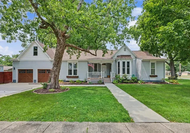 Photo 2 of Sale Pending at 718 N Charter St, Monticello, IL 61856 | MLS# 12718046 | Listing updated on 2026-08-14