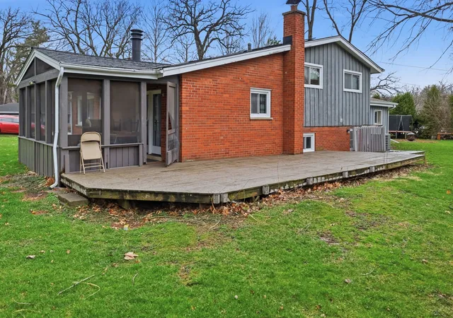 Photo 4 of Single family home for sale at 3n539 Woodland Ave, West Chicago, IL 60185 | MLS# 12718094 | Listing updated on 2026-09-13