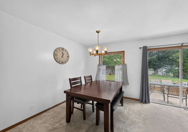 Photo 4 of Single family home for sale at 1616 Margaret Ln, De Kalb, IL 60115 | MLS# 12718166 | Listing updated on 2026-09-12