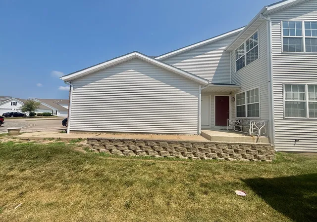 Photo 2 of Sale Pending at 8000 Primrose Pl #D, Poplar Grove, IL 61065 | MLS# 12718220 | Listing updated on 2026-08-13