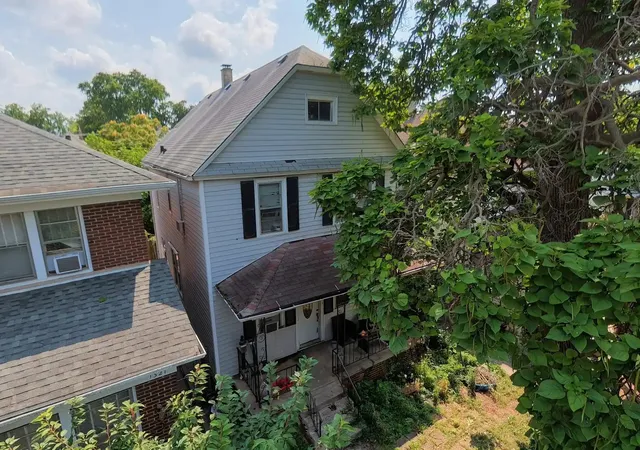 Photo 3 of Multi family home for sale at 1323 Vincennes Ave, Chicago Heights, IL 60411 | MLS# 12718224 | Listing updated on 2026-09-14