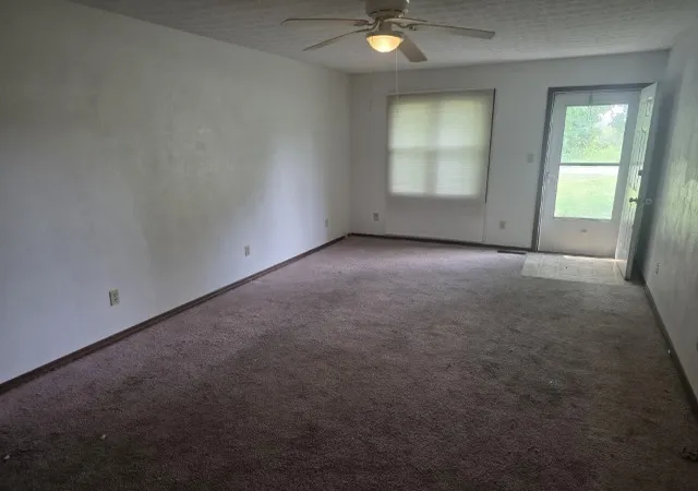 Listing Photo 3 - Condo for sale in building located at 12300 N Sparrow Ln, Mt Vernon, IL 62864