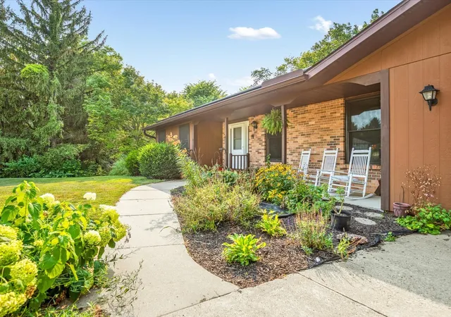 Photo 3 of Single family home for sale at 3222 N Silver Ridge Dr, Oregon, IL 61061 | MLS# 12718253 | Listing updated on 2026-08-04