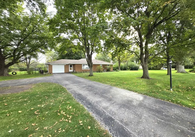 Photo 1 of Single family home for sale at 2694 W 3000s Rd S, Kankakee, IL 60901 | MLS# 12718307 | Listing updated on 2026-10-12
