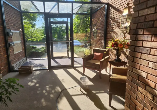 Photo 3 of Condo for sale at 100 Red Top Dr #303, Libertyville, IL 60048 | MLS# 12718384 | Listing updated on 2026-09-05
