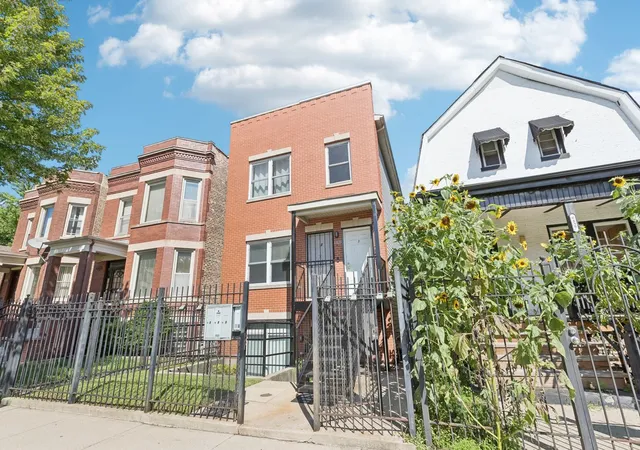 Photo 2 of Condo for sale at 6823 S Dorchester Ave #2, Chicago, IL 60637 | MLS# 12718467 | Listing updated on 2026-08-04