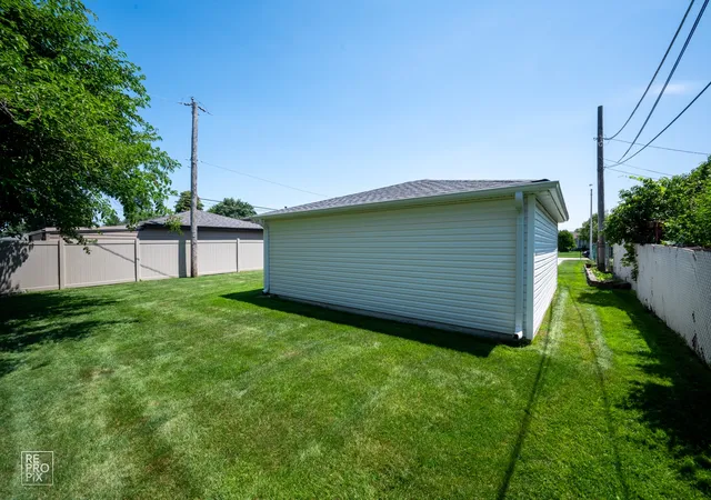 24th image of 9132 Meade Ave, Oak Lawn, IL 60453 | MLS# 12718507