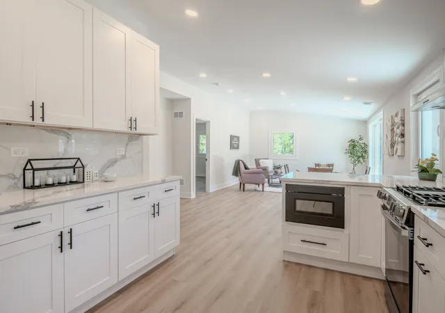 Photo 3 of Single family home for sale at 1823 E Park Pl, Arlington Heights, IL 60004 | MLS# 12718526 | Listing updated on 2026-09-14