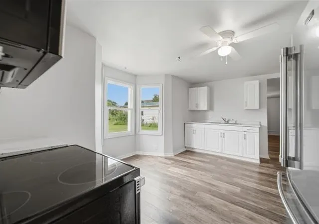 Photo 3 of Single family home for sale at 322 E Carroll St, Lanark, IL 61046 | MLS# 12718591 | Listing updated on 2026-09-21