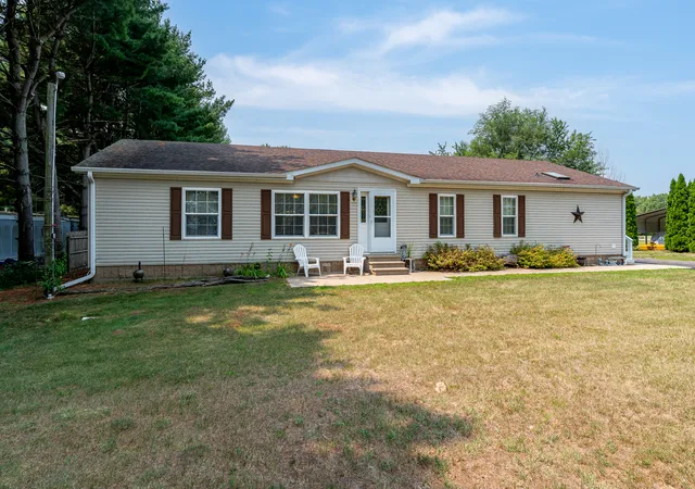 Photo 1 of Sale Pending at 8152 S Charles St, Savanna, IL 61074 | MLS# 12718617 | Listing updated on 2026-09-01