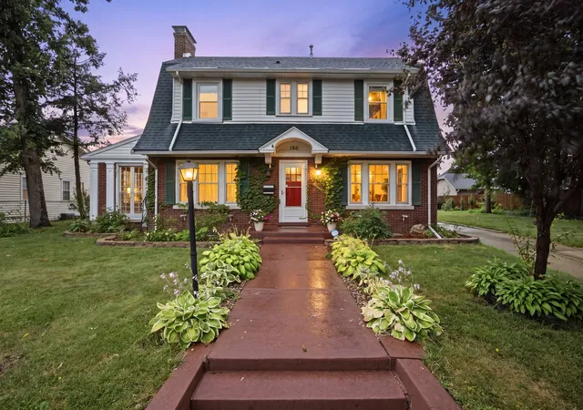 1st image of 186 N Du Bois Ave, Elgin, IL 60123 | MLS# 12718627