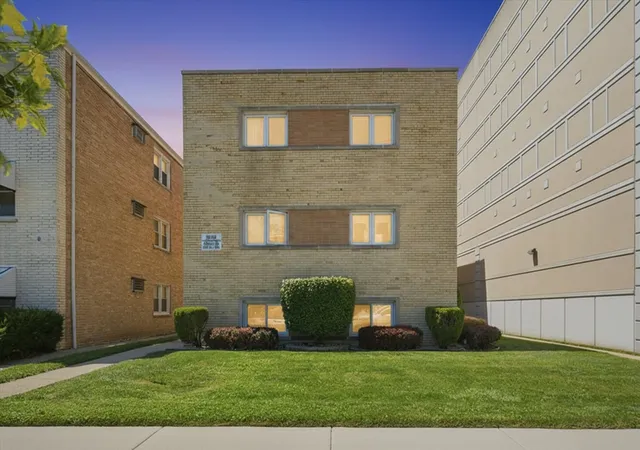 44th image of 3326 Grove Ave #6, Berwyn, IL 60402 | MLS# 12718634