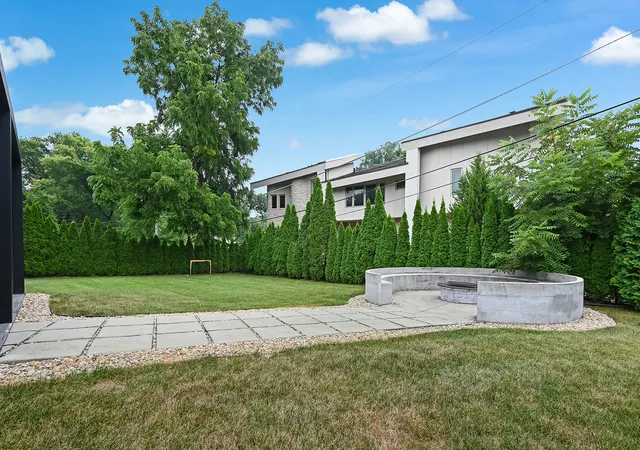 Photo 19 of Single family home for sale at 16w361 95th Place, Burr Ridge, IL 60527 | MLS# 12718638 | Listing updated on 2026-08-04