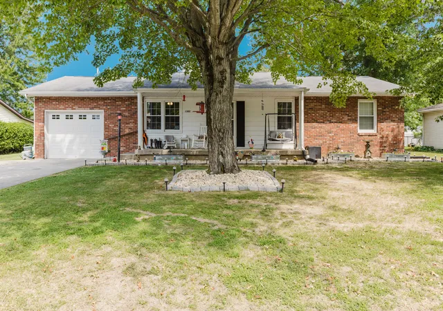 Photo 2 of Single family home for sale at 1302 Susan Ln, Carterville, IL 62918 | MLS# 12718665 | Listing updated on 2026-08-15