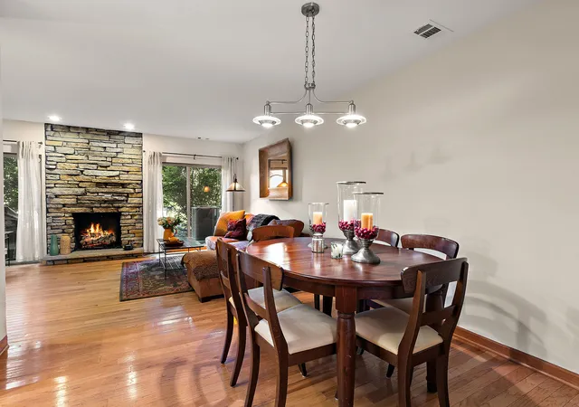Photo 3 of Townhouse for sale at 428 S Dee Rd, Park Ridge, IL 60068 | MLS# 12718666 | Listing updated on 2026-09-01
