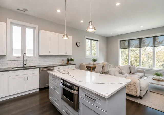 Listing Photo 5 - Condo for sale in building located at 2018 S Loomis St, Chicago, IL 60608 - Unit #3