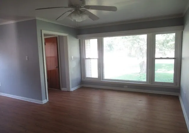 Photo 3 of Single family home for sale at 219 S Line St, Duquoin, IL 62832 | MLS# 12718674 | Listing updated on 2026-10-06