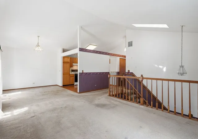 2nd image of 864 N Shady Oaks Dr #864, Elgin, IL 60120 | MLS# 12718684