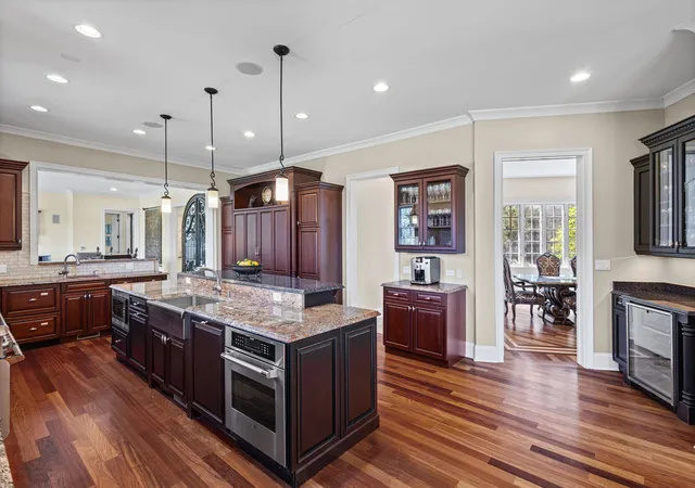 Photo 4 of Single family home for sale at 594 N Plum Tree Rd, Barrington, IL 60010 | MLS# 12718774 | Listing updated on 2026-09-24