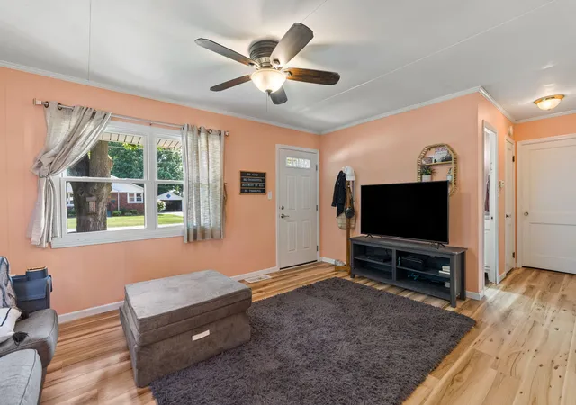 Photo 4 of Sale Pending at 631 N Meadow St, Geneseo, IL 61254 | MLS# 12718789 | Listing updated on 2026-09-25