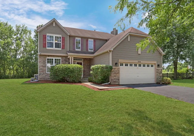 2nd image of 1056 Dana Ct, Antioch, IL 60002 | MLS# 12718898