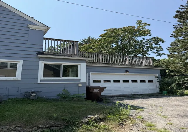 Photo 2 of Sale Pending at 929 Garfield Ave, Belvidere, IL 61008 | MLS# 12718998 | Listing updated on 2026-09-23