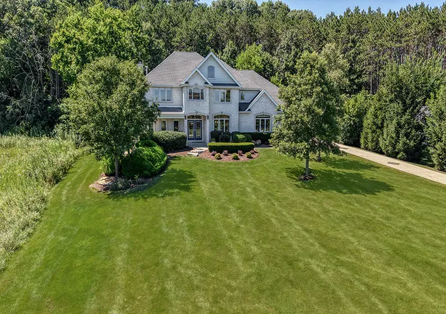 Photo 1 of Sale Pending at 16556 Pine Hl Dr S, Homer Glen, IL 60491 | MLS# 12719012 | Listing updated on 2026-10-06