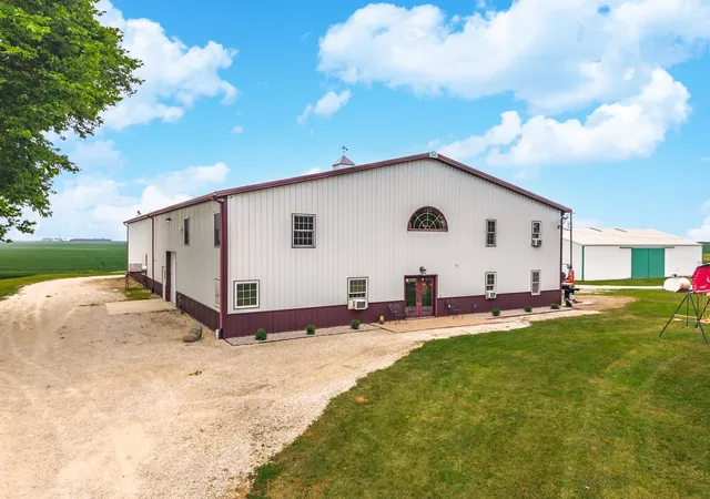 Photo 2 of Single family home for sale at 3510 N 1300e Rd, Kempton, IL 60946 | MLS# 12719014 | Listing updated on 2026-09-28
