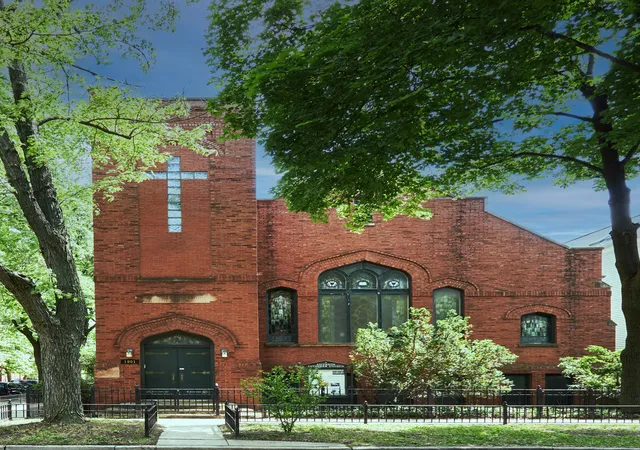Single family home for sale at 1901 W Cornelia Ave, Chicago, IL 60657 | MLS# 12719016