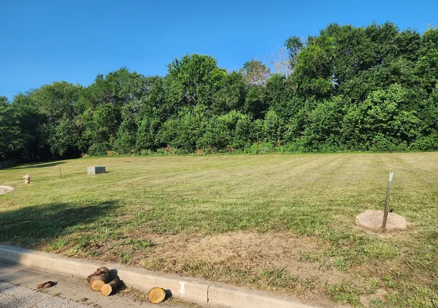 Photo 1 of Land for sale at 8 Lone Oak Ct, Bloomington, IL 61705 | MLS# 12719043 | Listing updated on 2026-08-04