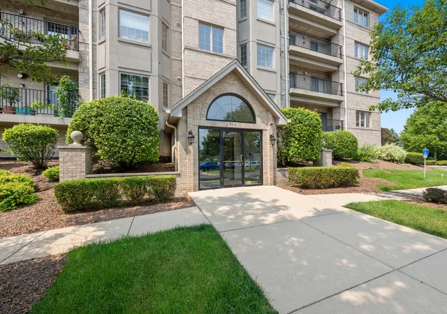 Photo 2 of Condo for sale at 8515 Woodward Ave #303, Woodridge, IL 60517 | MLS# 12719066 | Listing updated on 2026-08-04