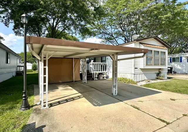 1st image of 3268 Meadow Dr, Park City, IL 60085 | MLS# 12719091