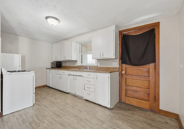 5th image of 2526 23Rd Ave, Rock Island, IL 61201 | MLS# 12719093