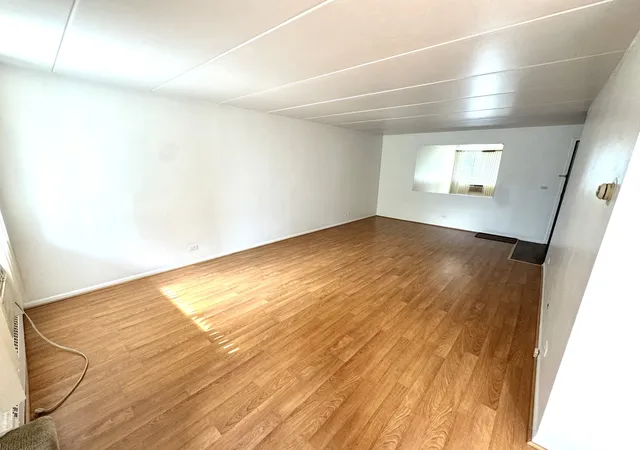 Photo 2 of Condo for sale at 225 S Rohlwing Rd #618, Palatine, IL 60074 | MLS# 12719120 | Listing updated on 2026-08-05