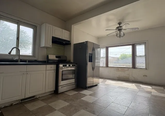 Listing Photo 5 - Condo for sale in building located at 806 N 20th Ave, Melrose Park, IL 60160